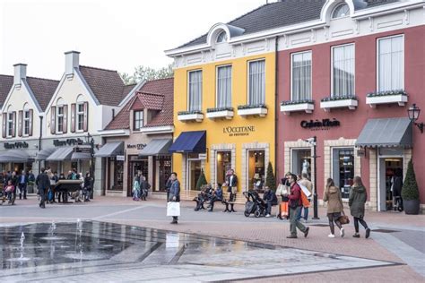 foto's van gucci roermond|Designer Outlet Roermond succesvolste outlet center van Europa.